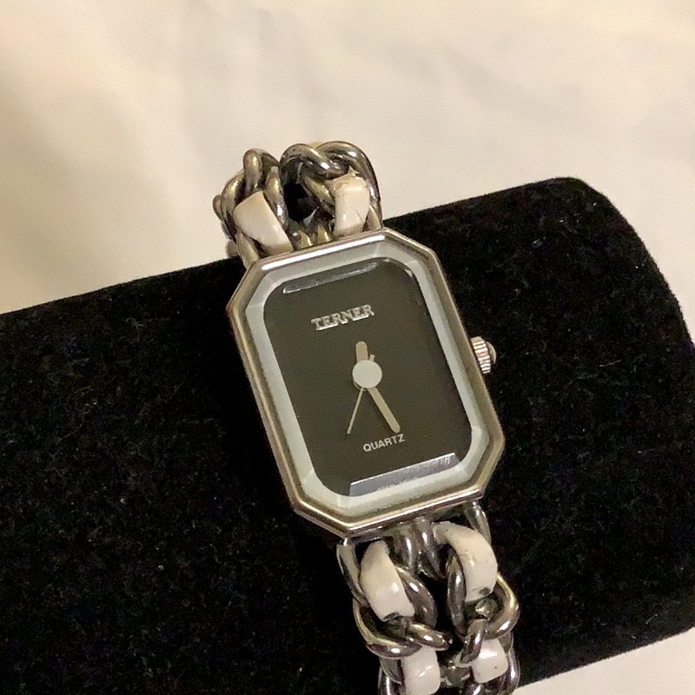 BIJOUX TERNER Ladies silver and cream  Watch